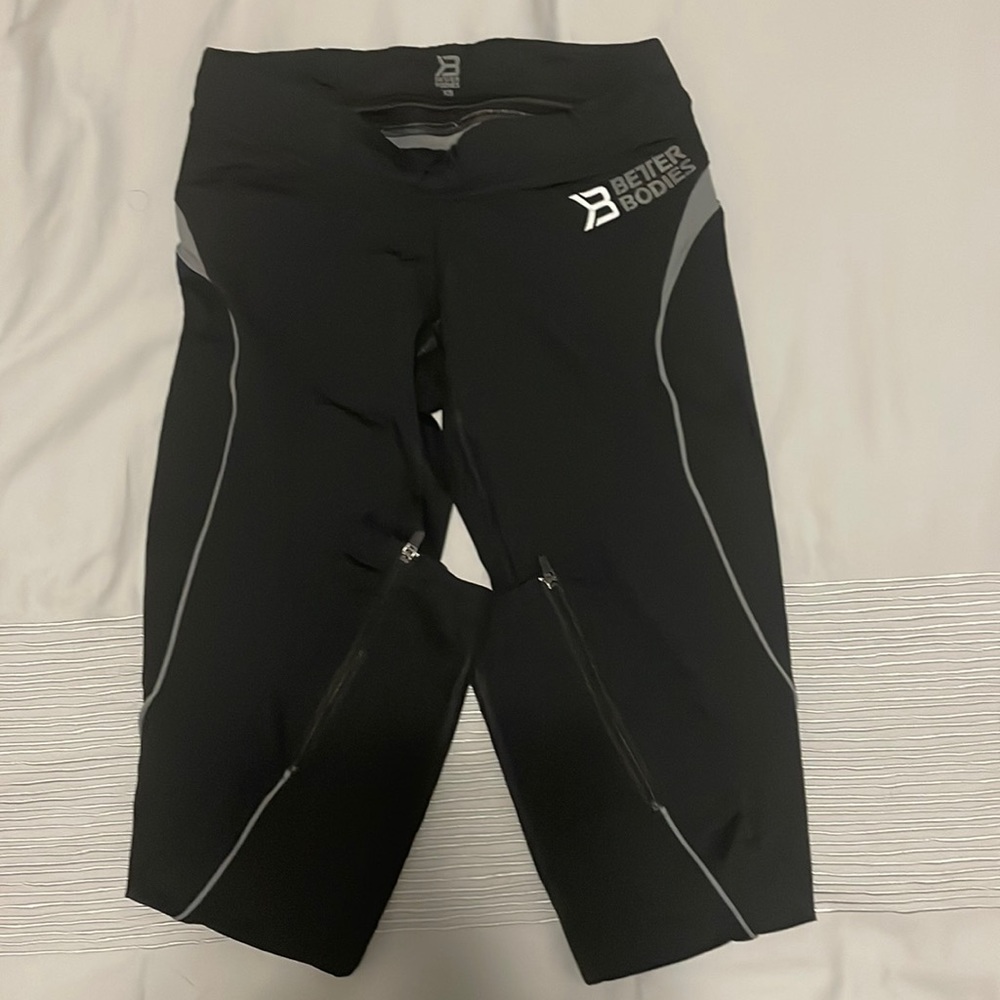 Black grey better bodies leggings.